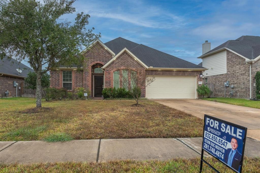 2109 Scissor Tail Road, Pearland, Texas image 5