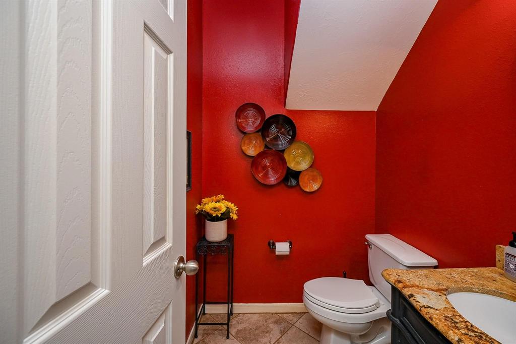 4214 Bridgestone Shadow Court, Spring, Texas image 10