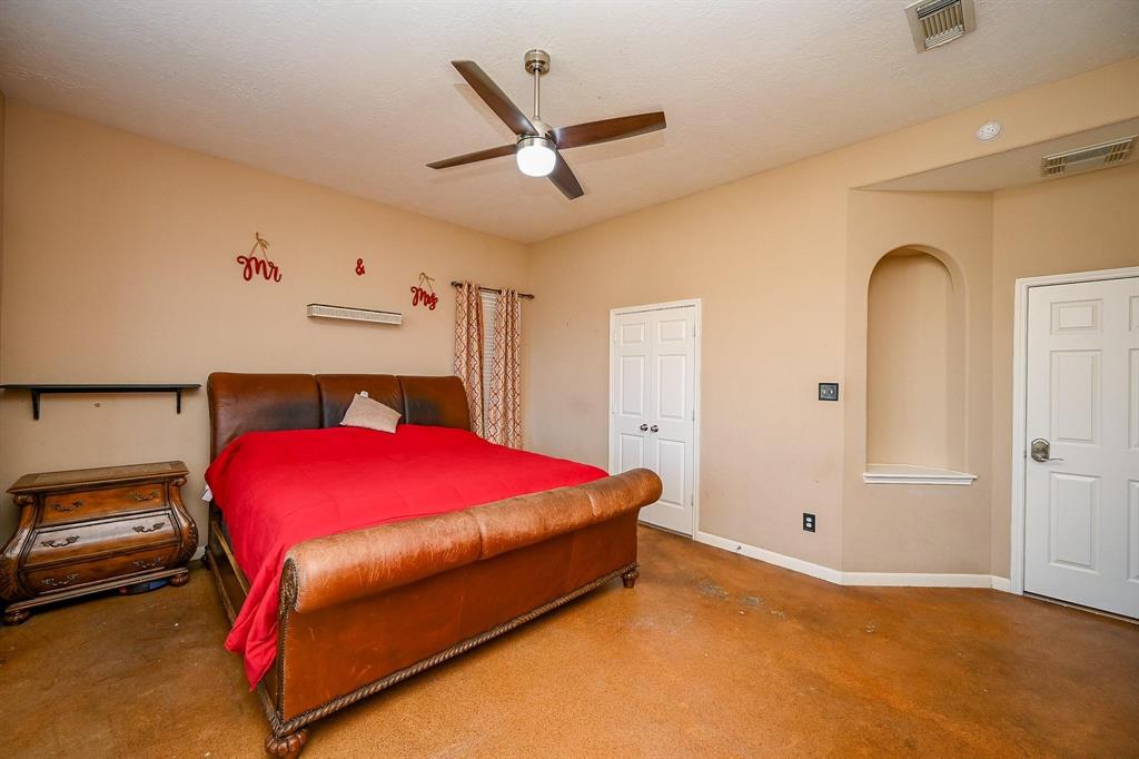 4214 Bridgestone Shadow Court, Spring, Texas image 12
