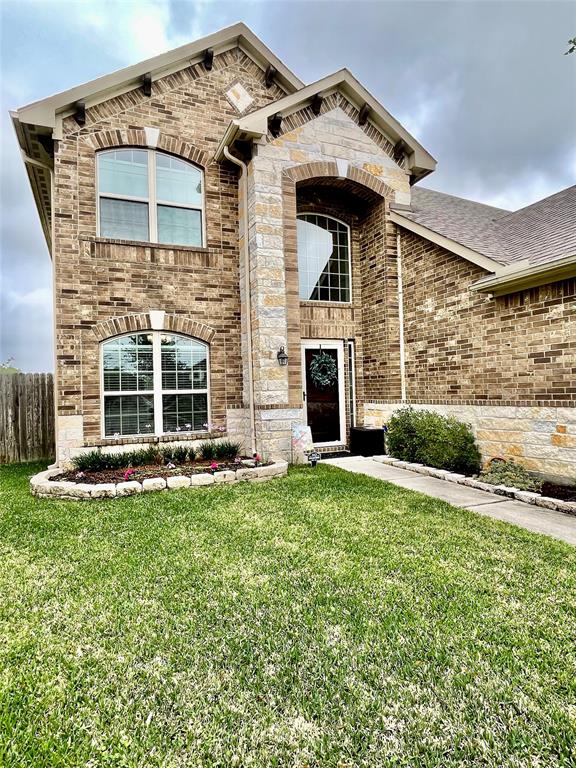 2900 Flying Horse Lane, Dickinson, Texas image 2