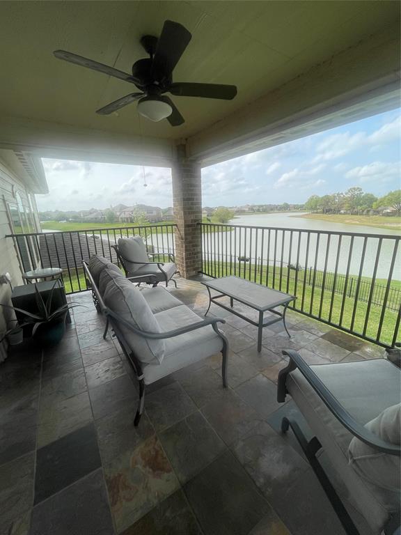 2900 Flying Horse Lane, Dickinson, Texas image 27