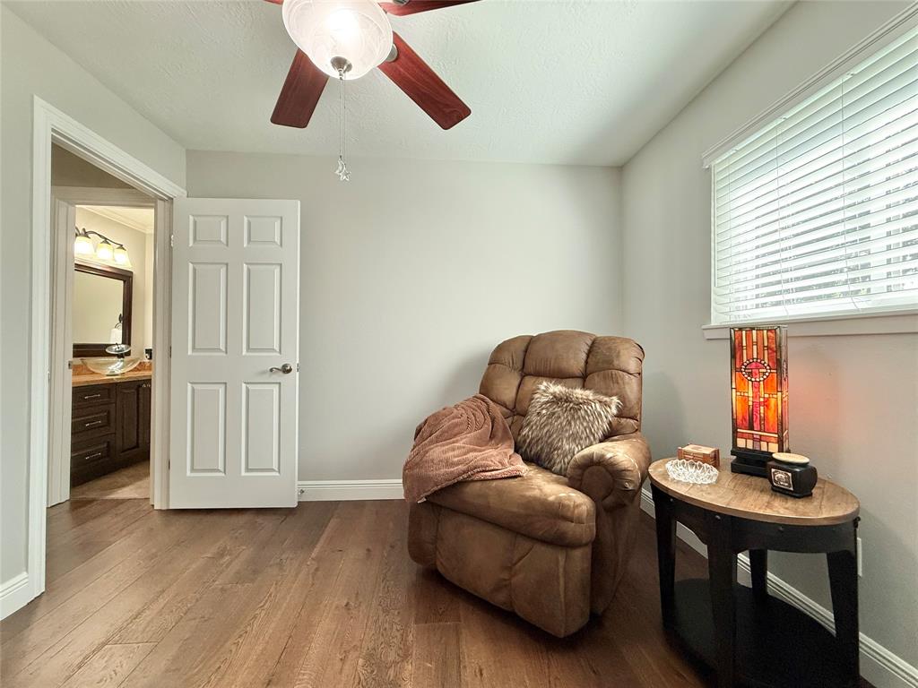5719 Walnutgate Drive, Spring, Texas image 33