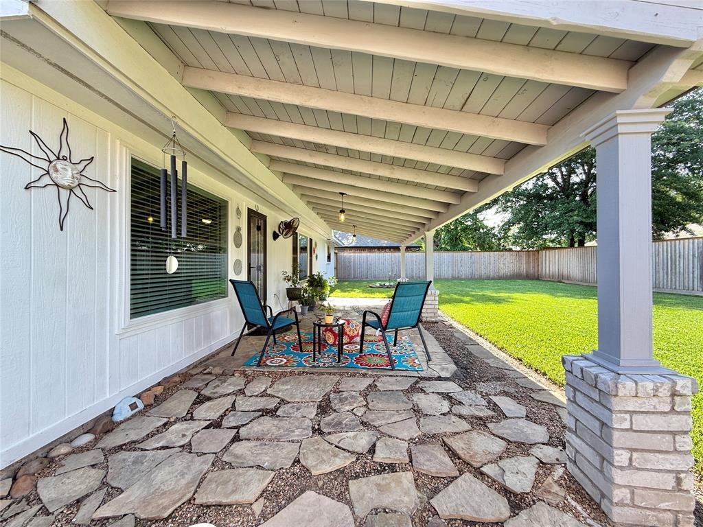5719 Walnutgate Drive, Spring, Texas image 38