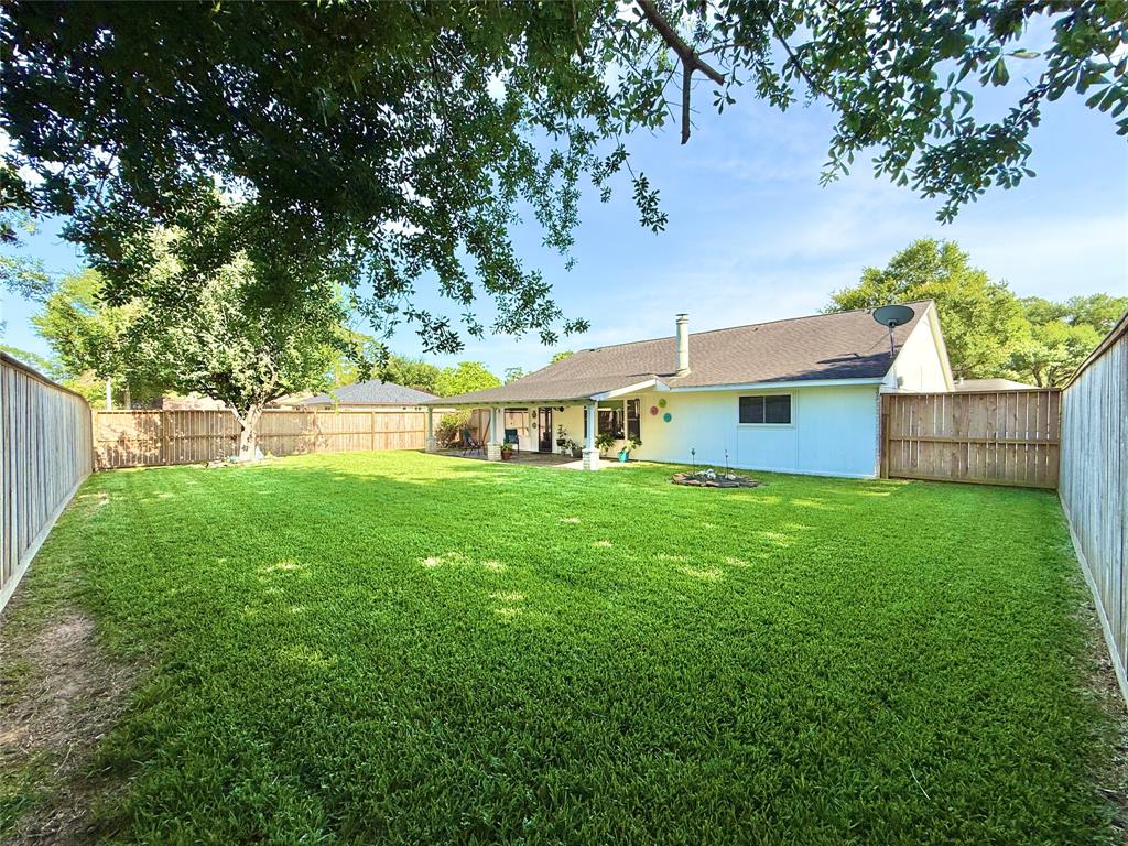 5719 Walnutgate Drive, Spring, Texas image 41