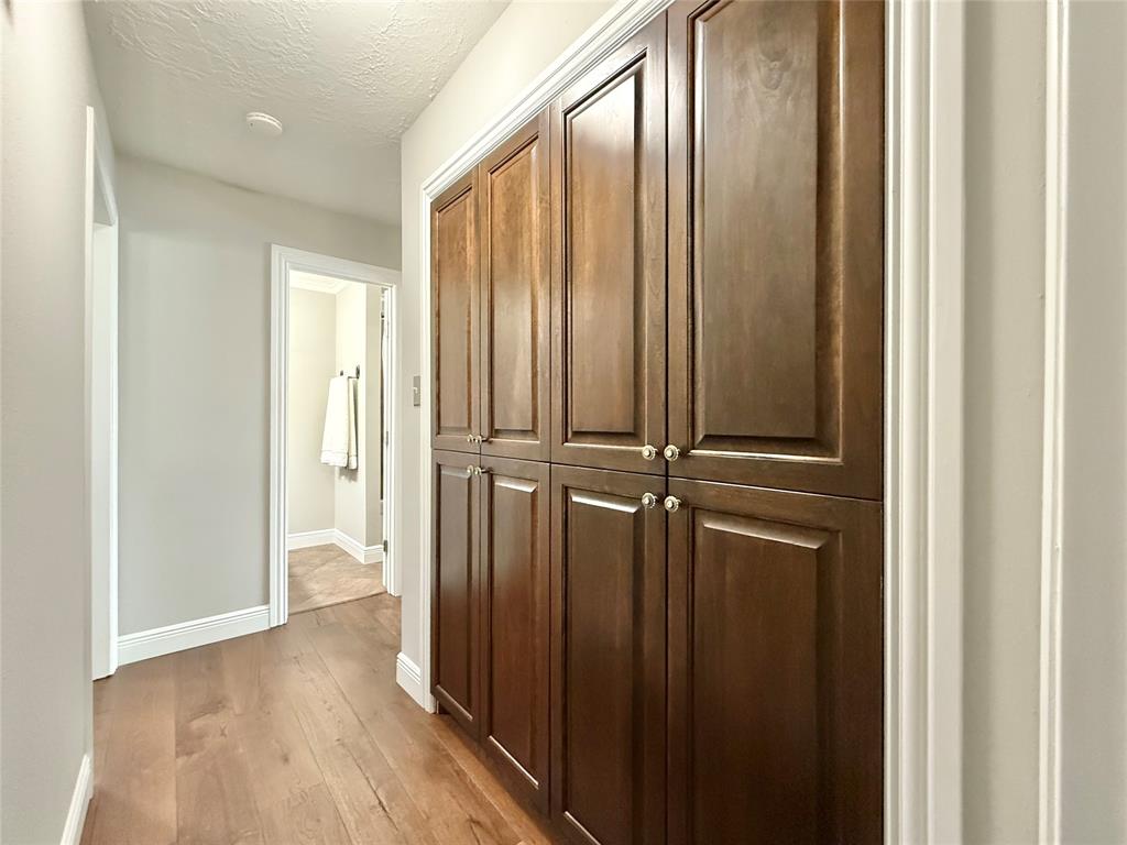 5719 Walnutgate Drive, Spring, Texas image 23