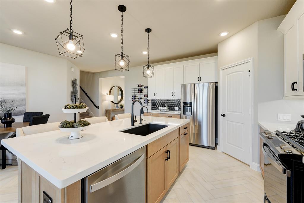 7819 Cattail Shallows Lane, Katy, Texas image 8
