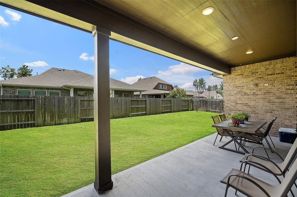 15240 Hemingway Heights Drive, Conroe, Texas image 27