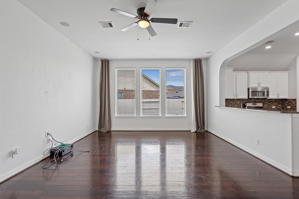 326 Lake Rim Drive, Rosenberg, Texas image 18