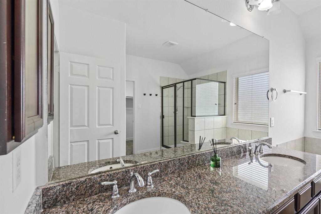 326 Lake Rim Drive, Rosenberg, Texas image 27