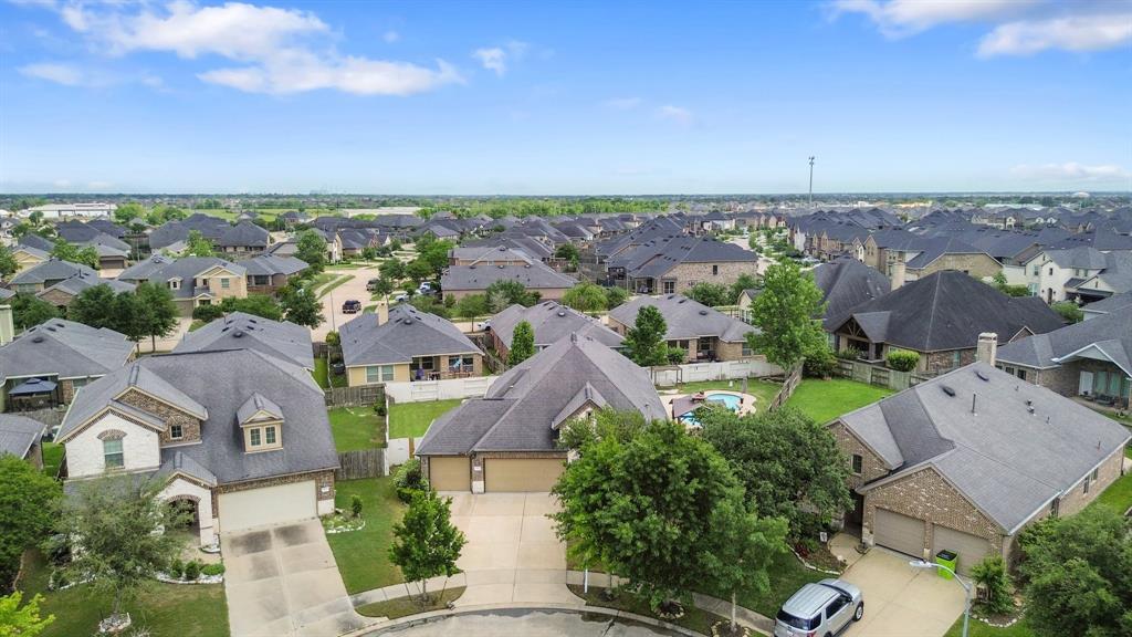 326 Lake Rim Drive, Rosenberg, Texas image 41