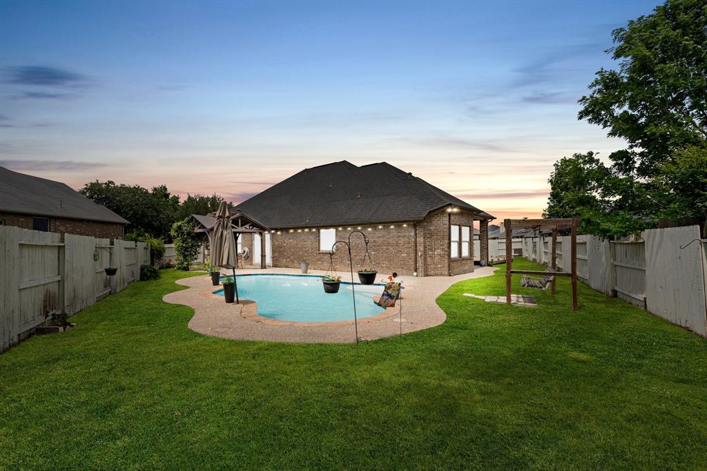 326 Lake Rim Drive, Rosenberg, Texas image 44