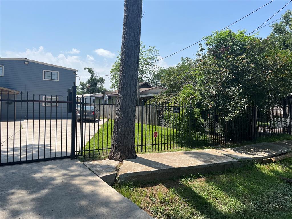 14040 Gainesville Street, Houston, Texas image 3