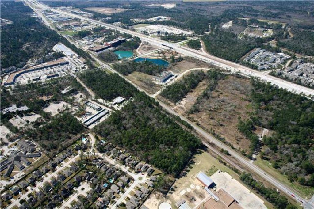 Photo of 0 Rock Fall Drive, Kingwood, TX 77339 (MLS # 75100073)