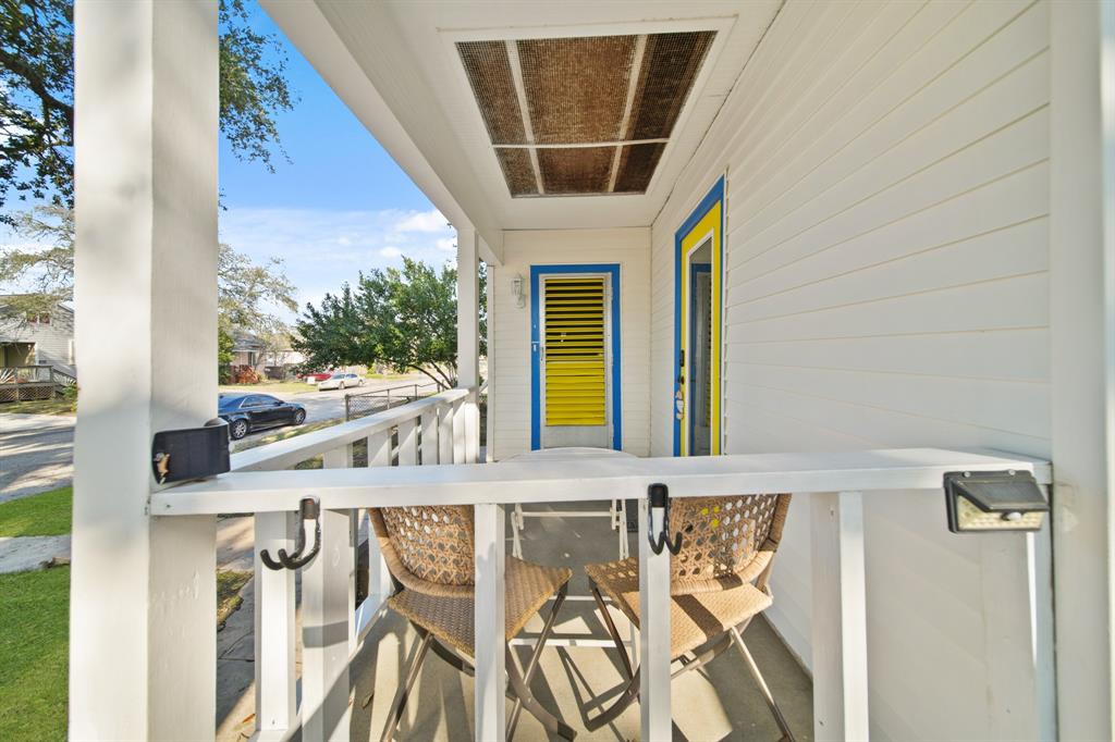 3523 Whispering Brook Drive, Kingwood, Texas image 4