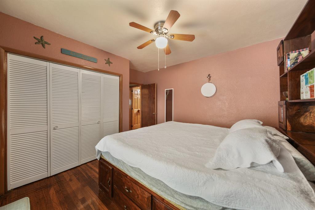 3523 Whispering Brook Drive, Kingwood, Texas image 18
