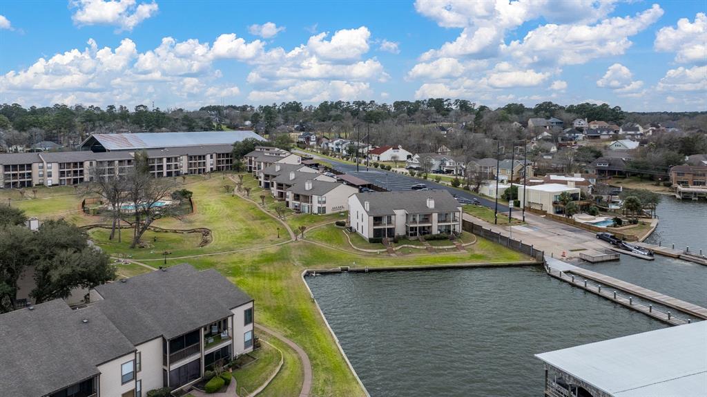 203 Lakeview Terrace Ter #203 B, Conroe, Texas image 1