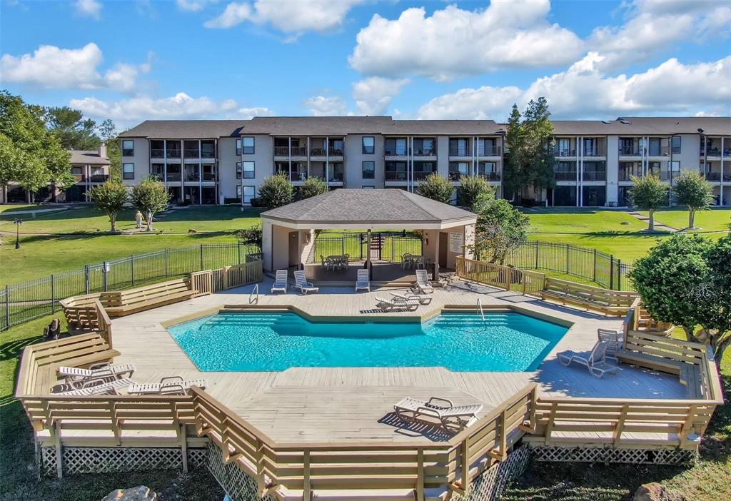 203 Lakeview Terrace Ter #203 B, Conroe, Texas image 26
