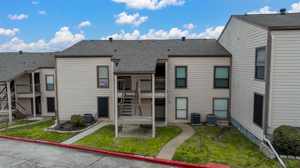 203 Lakeview Terrace Ter #203 B, Conroe, Texas image 20