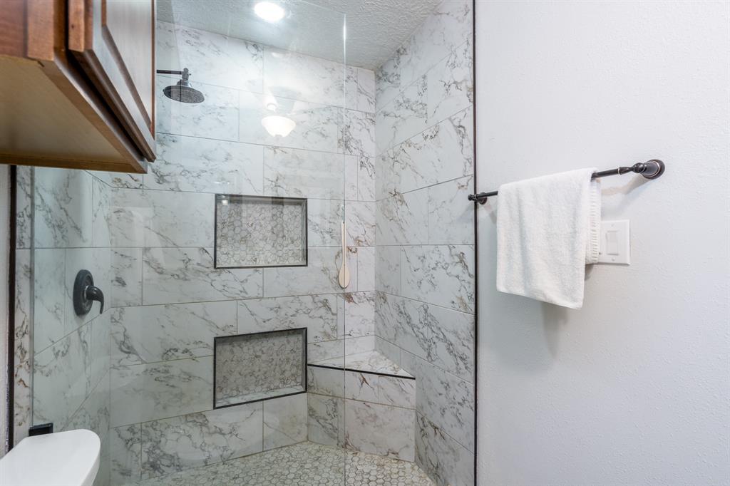 203 Lakeview Terrace Ter #203 B, Conroe, Texas image 10