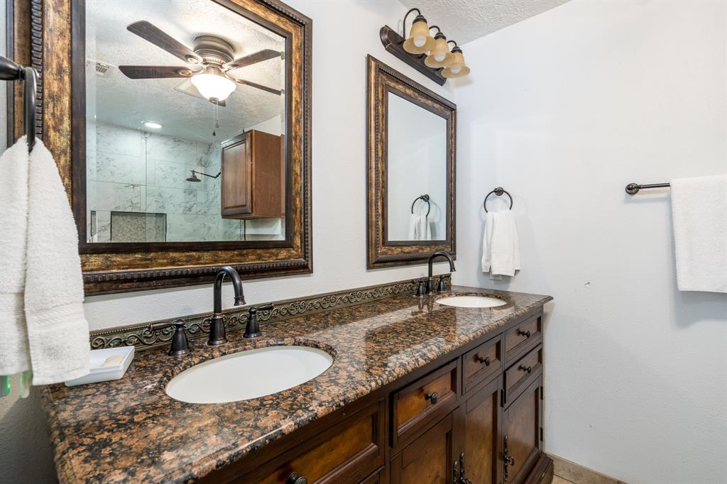 203 Lakeview Terrace Ter #203 B, Conroe, Texas image 9