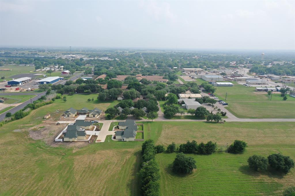 72 N Kessler Avenue, Schulenburg, Texas image 9