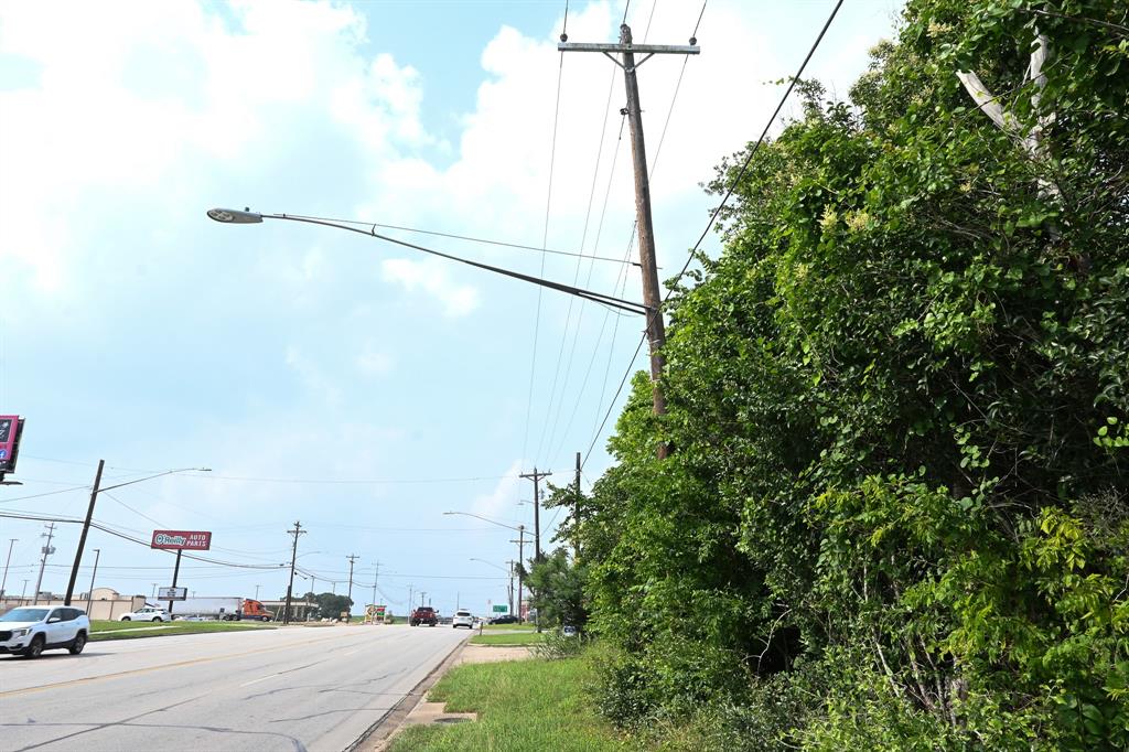 72 N Kessler Avenue, Schulenburg, Texas image 45