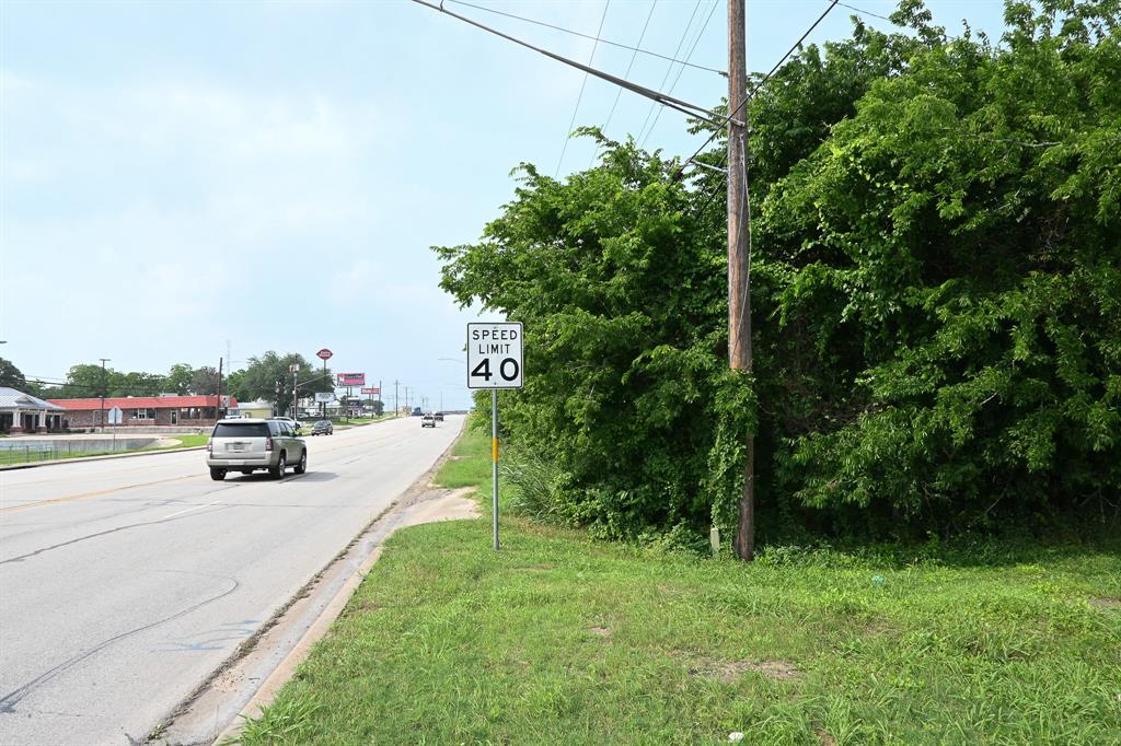 72 N Kessler Avenue, Schulenburg, Texas image 35