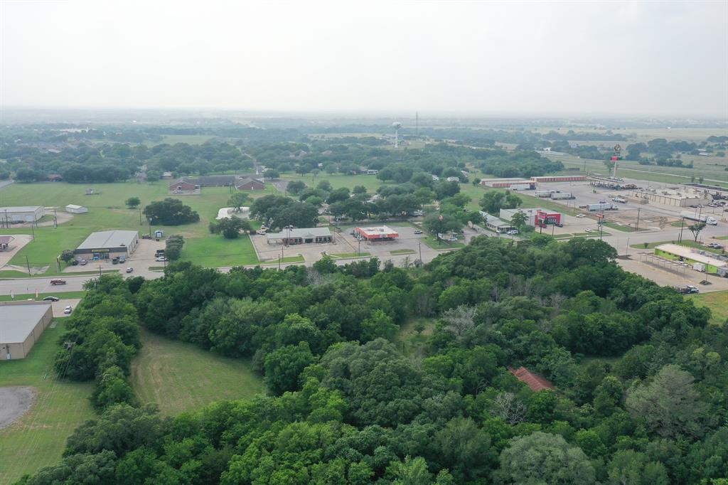 72 N Kessler Avenue, Schulenburg, Texas image 4