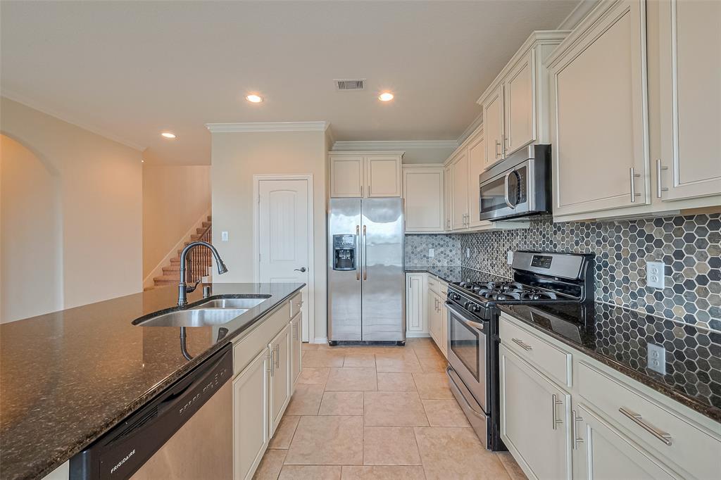 20619 Cactus Lake Lane Lane, Richmond, Texas image 10