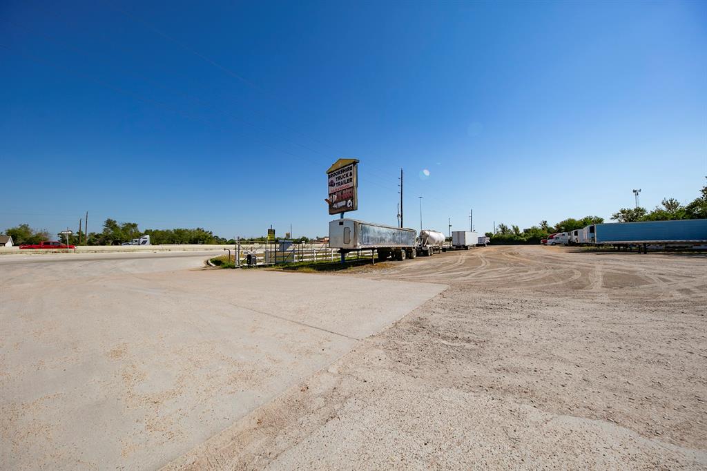 35049 Katy Freeway, Brookshire, Texas image 8