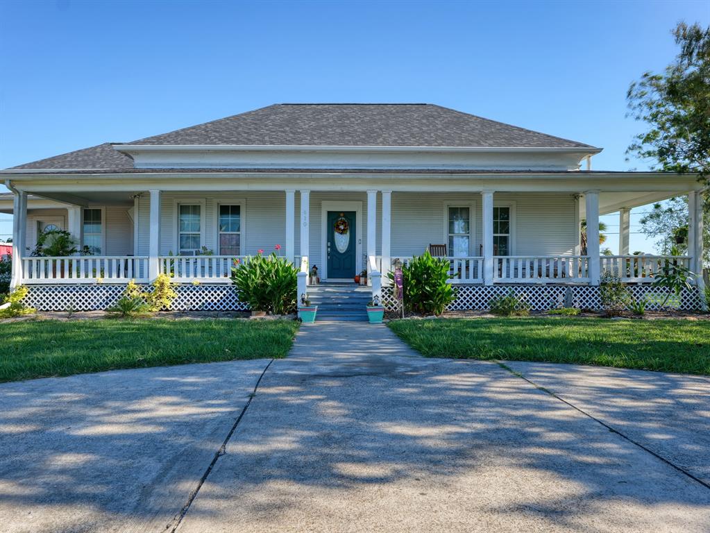 410 S Avenue C, Freeport, Texas image 2