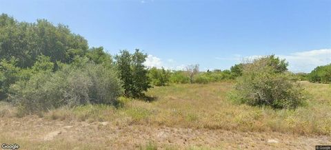 194 W Rustic Oak Lane Rockport TX 78382