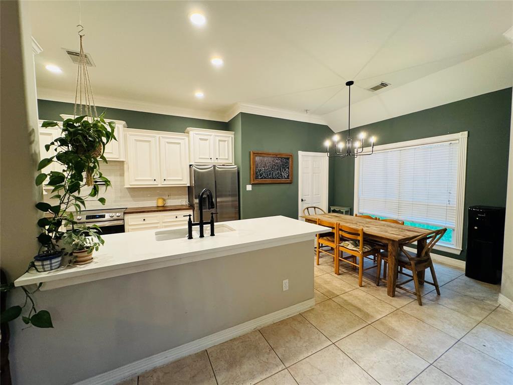 11902 Cranberry Ln