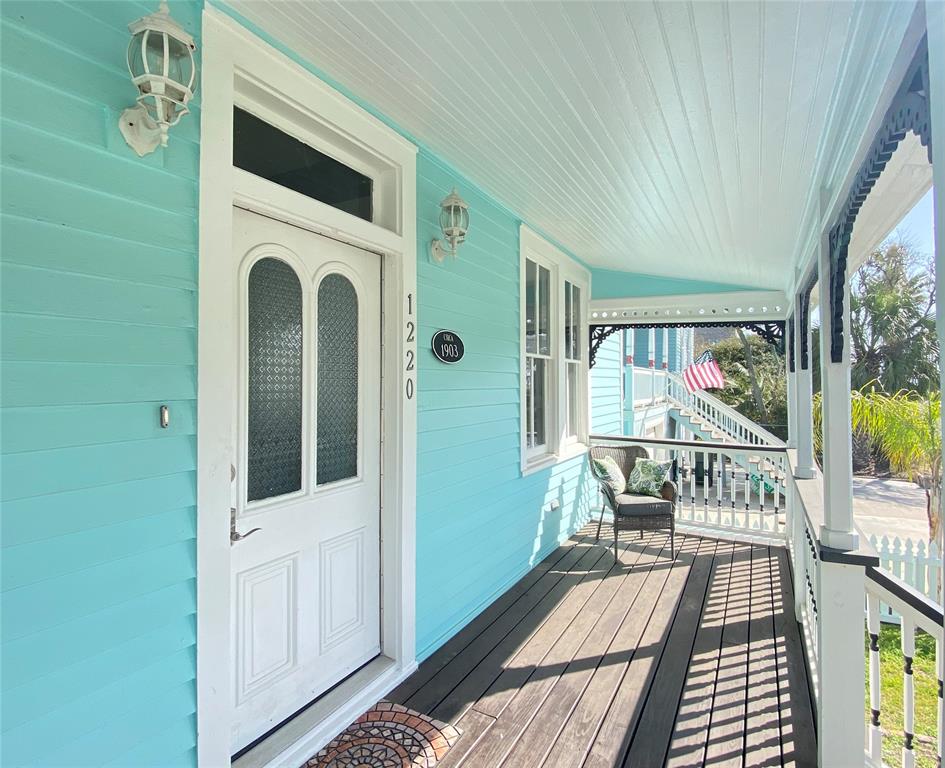 1220 Avenue M 1/2, Galveston, Texas image 6