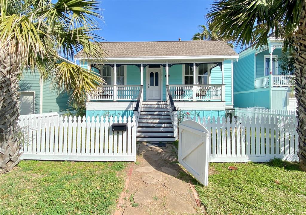 1220 Avenue M 1/2, Galveston, Texas image 1