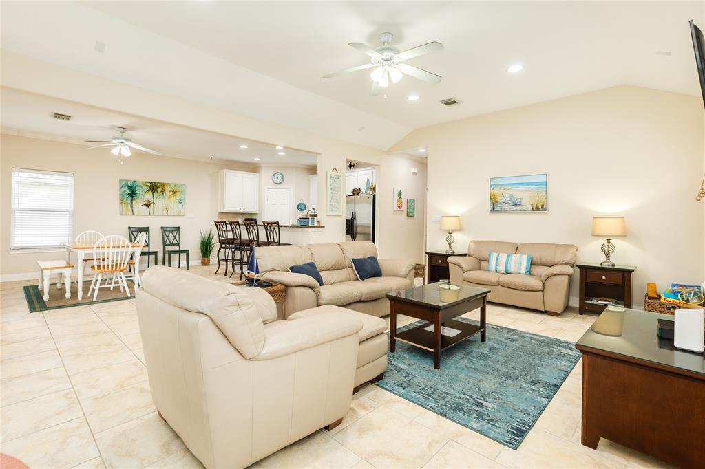 13819 Mutiny Lane, Galveston, Texas image 15