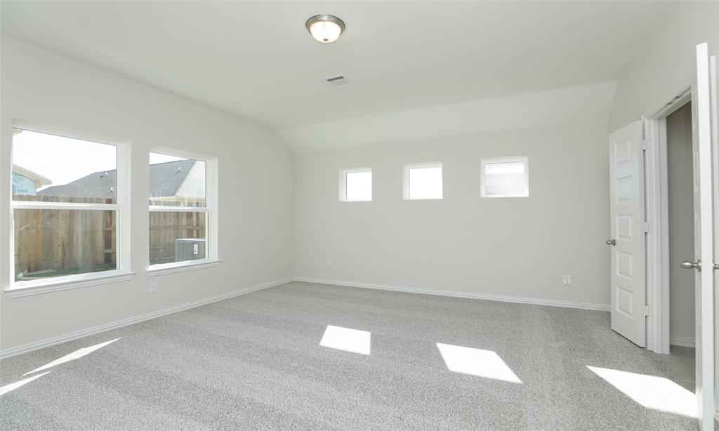 320 Ice Shore Trail, Dayton, Texas image 25