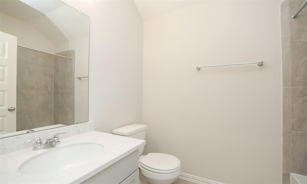 320 Ice Shore Trail, Dayton, Texas image 7