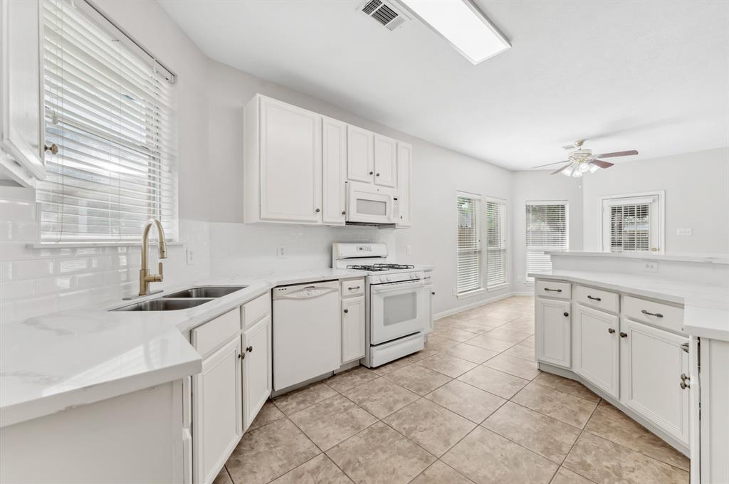 17222 Desert Maize Lane, Houston, Texas image 22