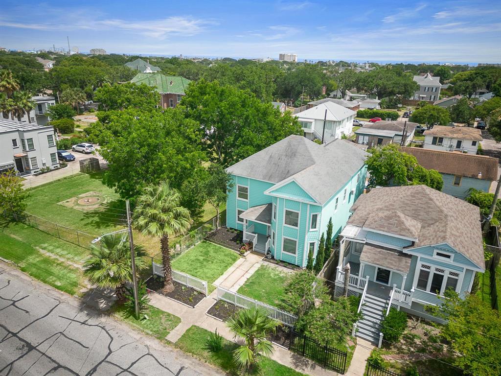 3525 O Avenue, Galveston, Texas image 3