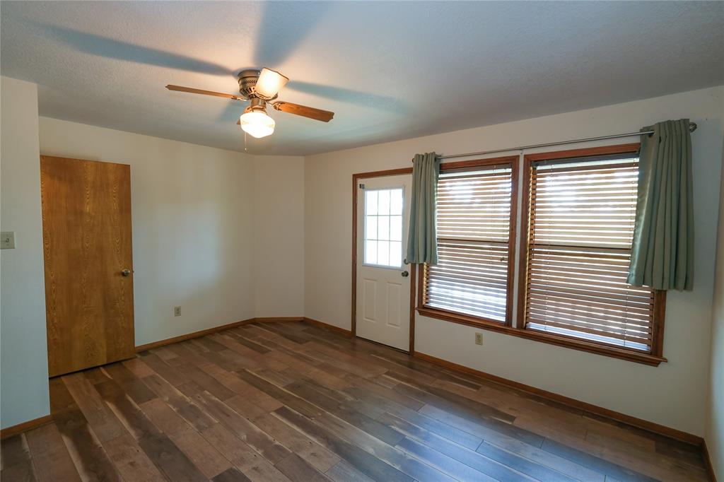 5463 County Road 961, Brazoria, Texas image 17