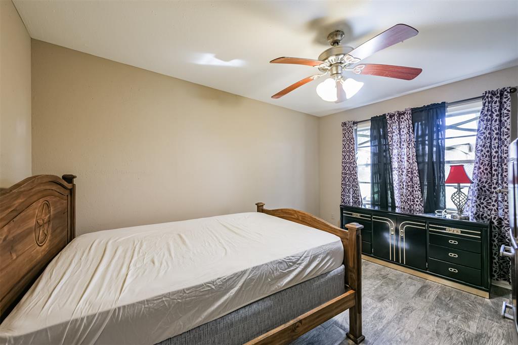 224 Zinn Drive, Crosby, Texas image 13