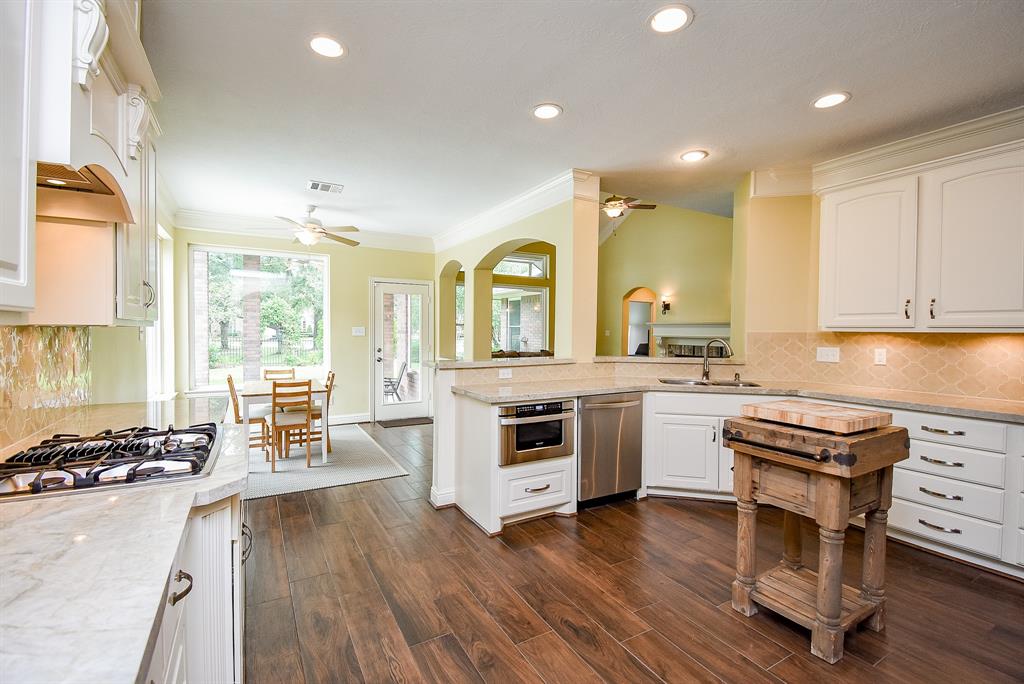 5607 Peninsula Park Drive