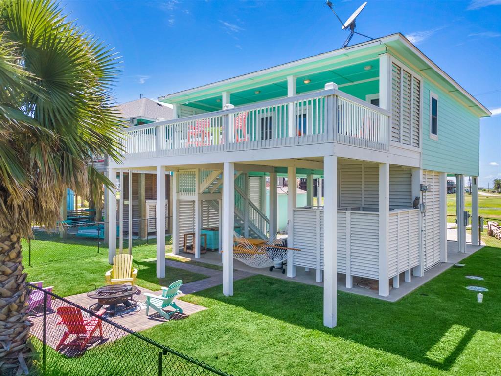 2004 Lakeview