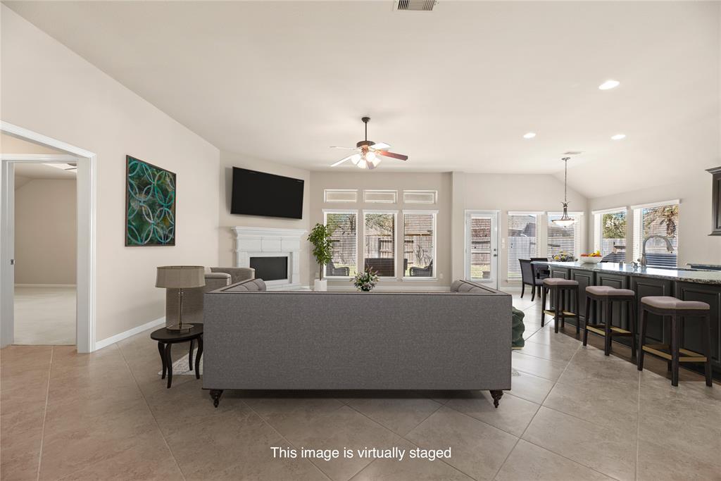 18306 E Morgans Bend Drive, Cypress, Texas image 33