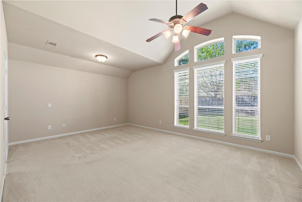 18306 E Morgans Bend Drive, Cypress, Texas image 37