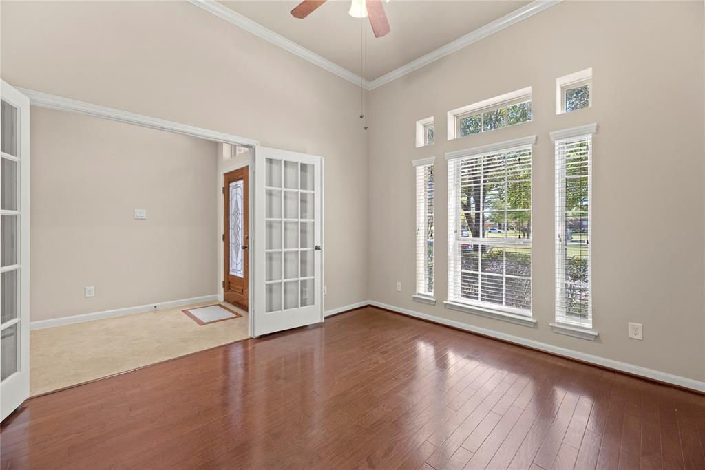 18306 E Morgans Bend Drive, Cypress, Texas image 6