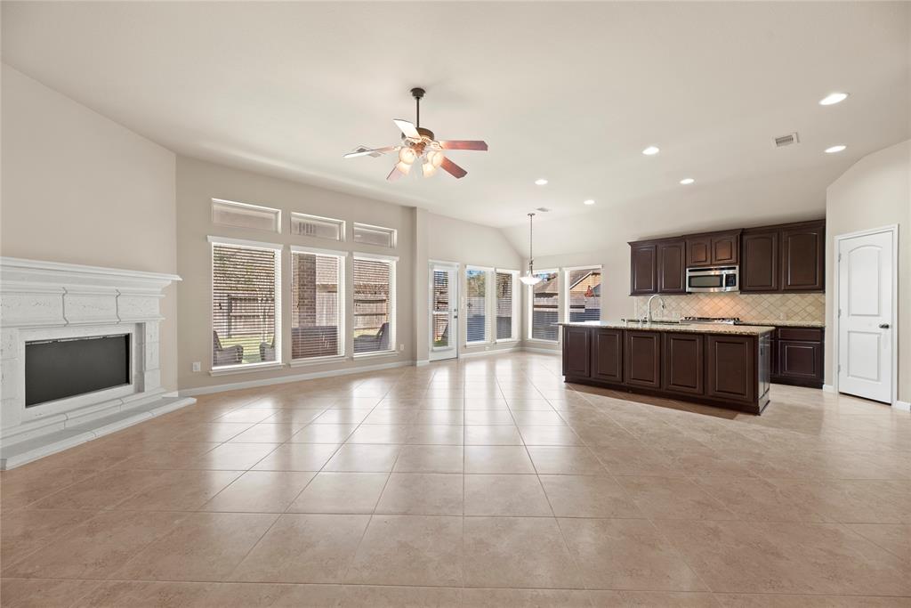 18306 E Morgans Bend Drive, Cypress, Texas image 22