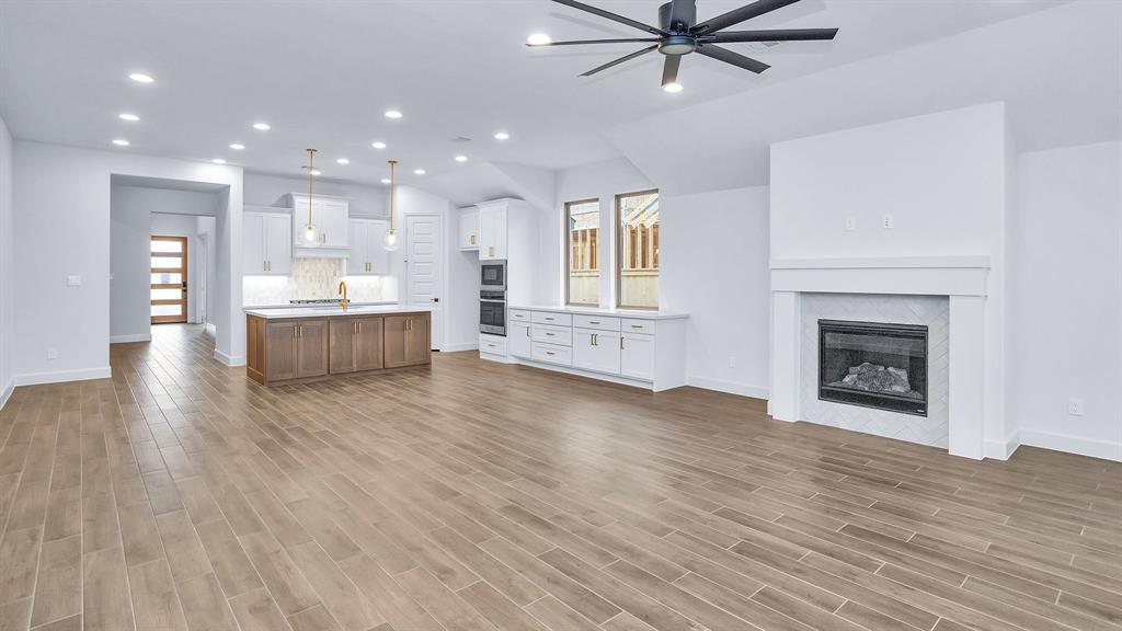 10723 Rattlebox Court