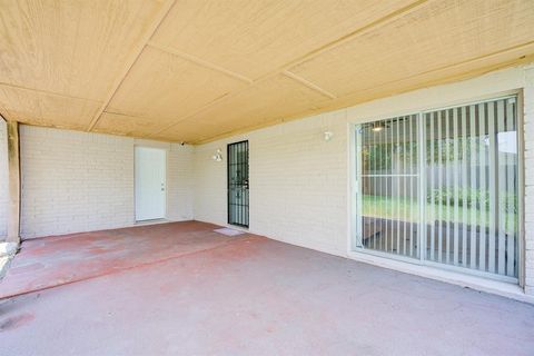 A home in Missouri City